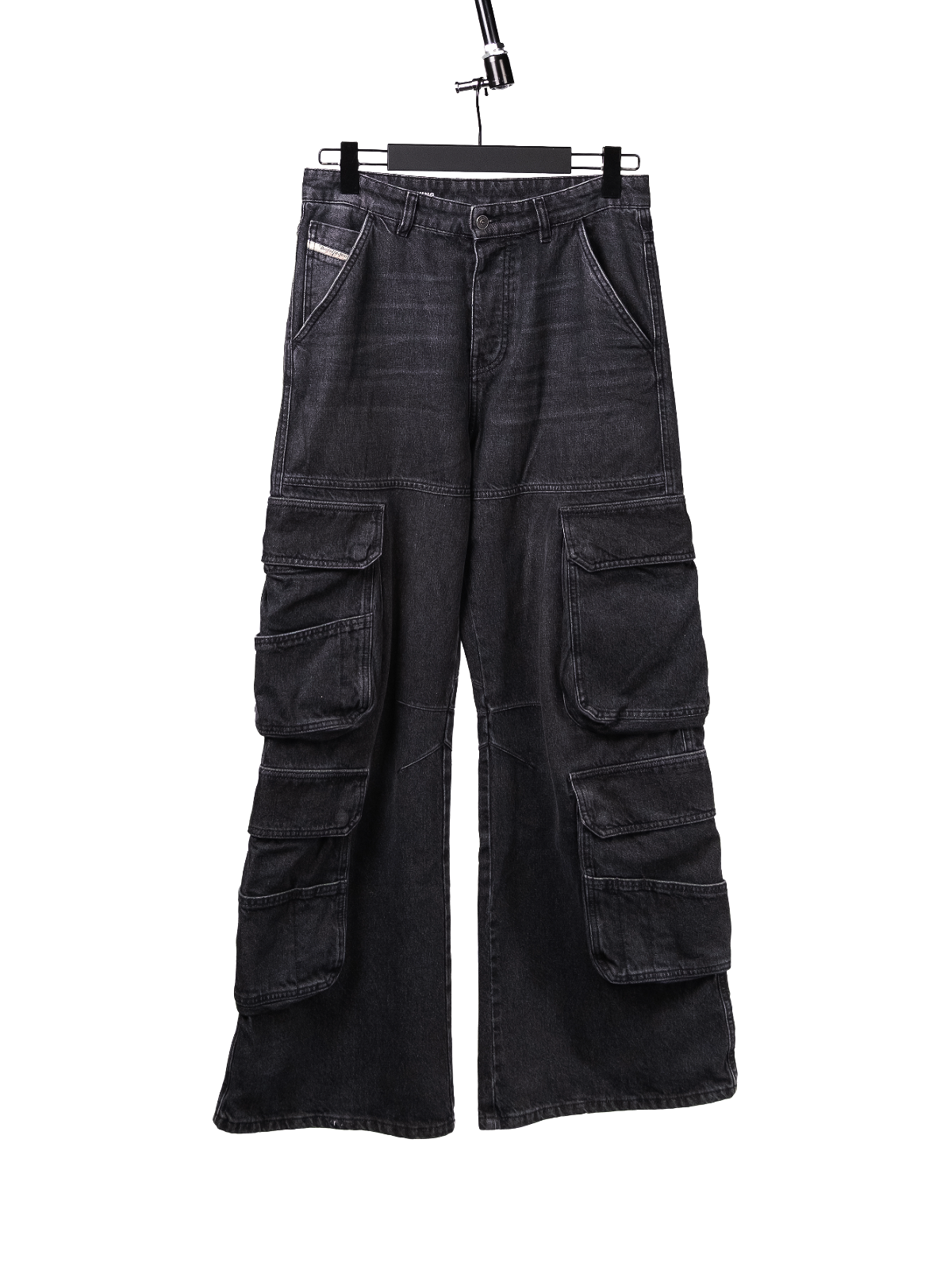Relaxed cargo jeans