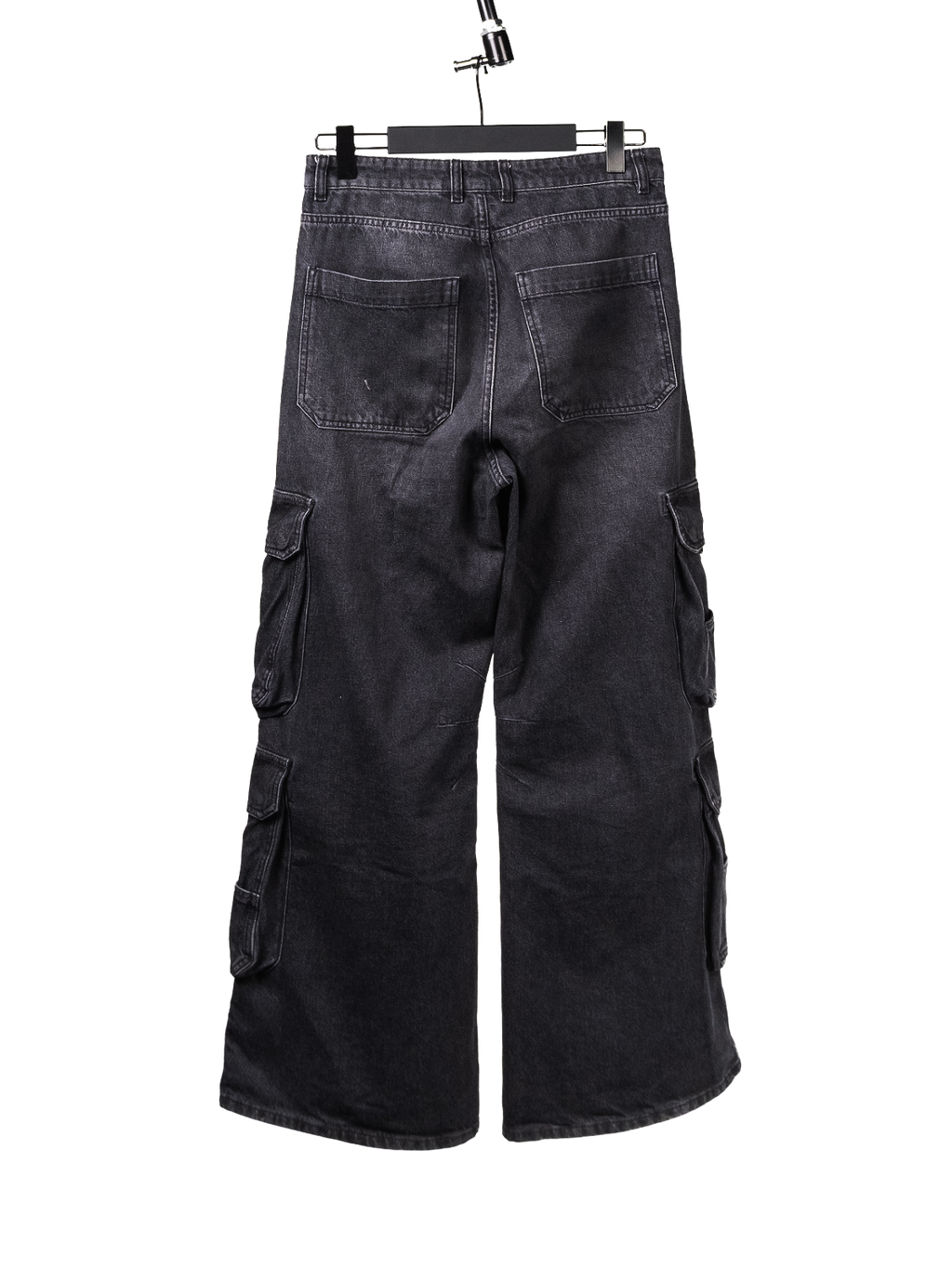 Relaxed cargo jeans