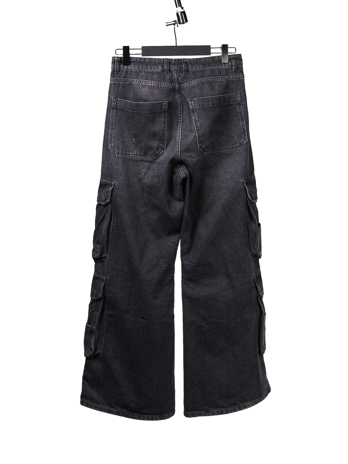 Relaxed cargo jeans