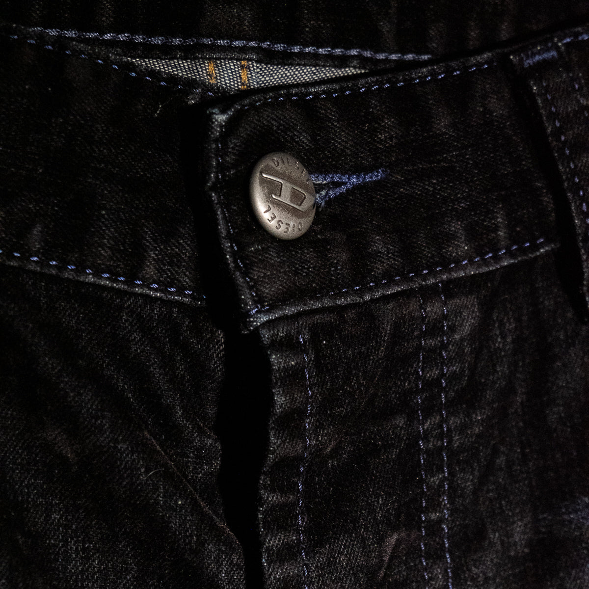 D-Sire velvet effect jeans