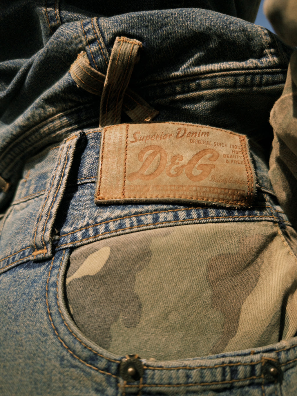 Camouflage bootcut jeans
